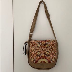 Cross bag home made size : one